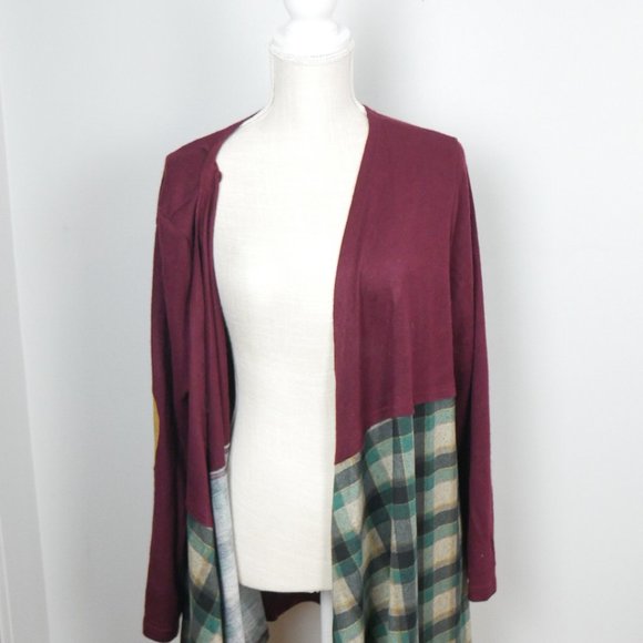 Entro Maroon with Green Plaid and Tan Elbow Patch Open Cardigan Medium - Picture 4 of 11
